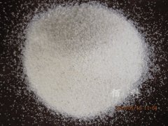 如何更換反滲透粗濾罐中的石英砂濾料？